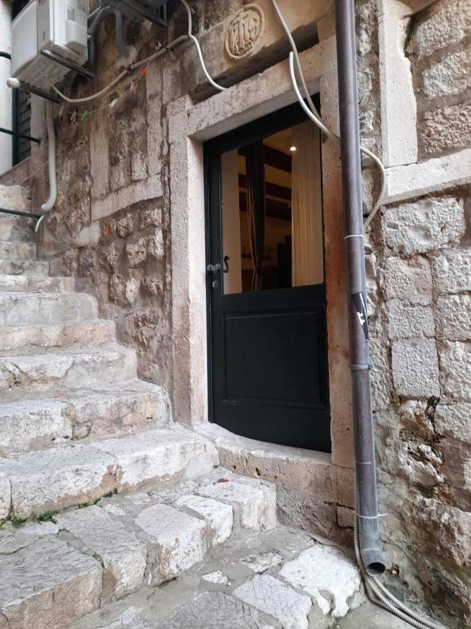 Private Accommodion Linda Studio Dubrovnik Exterior foto
